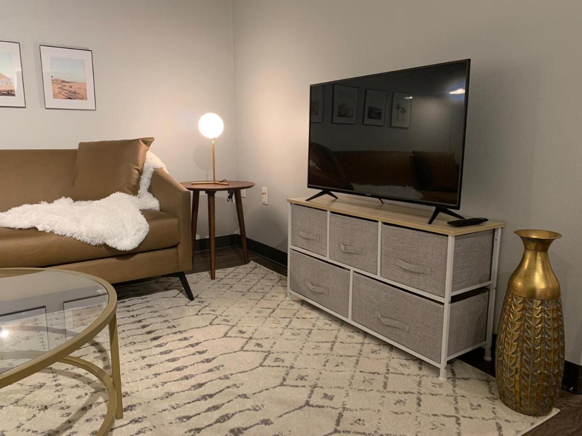 Sleepover Iconic Des Moines Apartments Εξωτερικό φωτογραφία